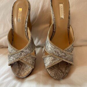 Guess Gray Sparkle Wedge/Size 6